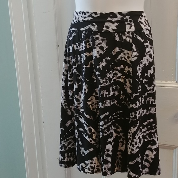 🎉2/$16 Jessica A Line Animal Print Pull On Skirt - Picture 3 of 4